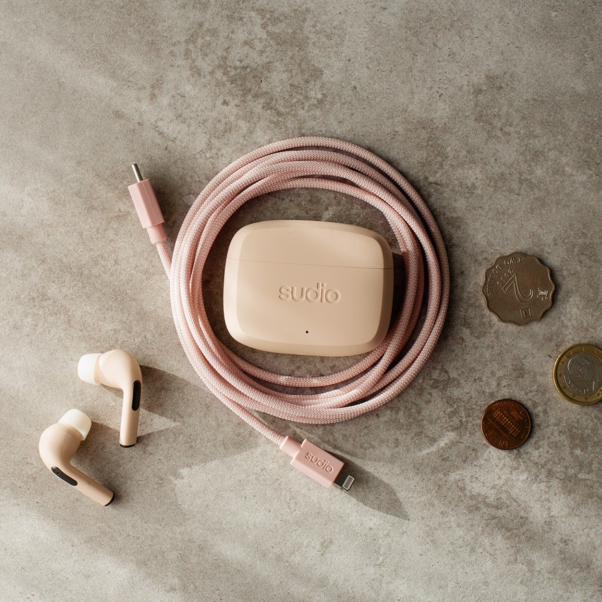 Sudio C1L Cable