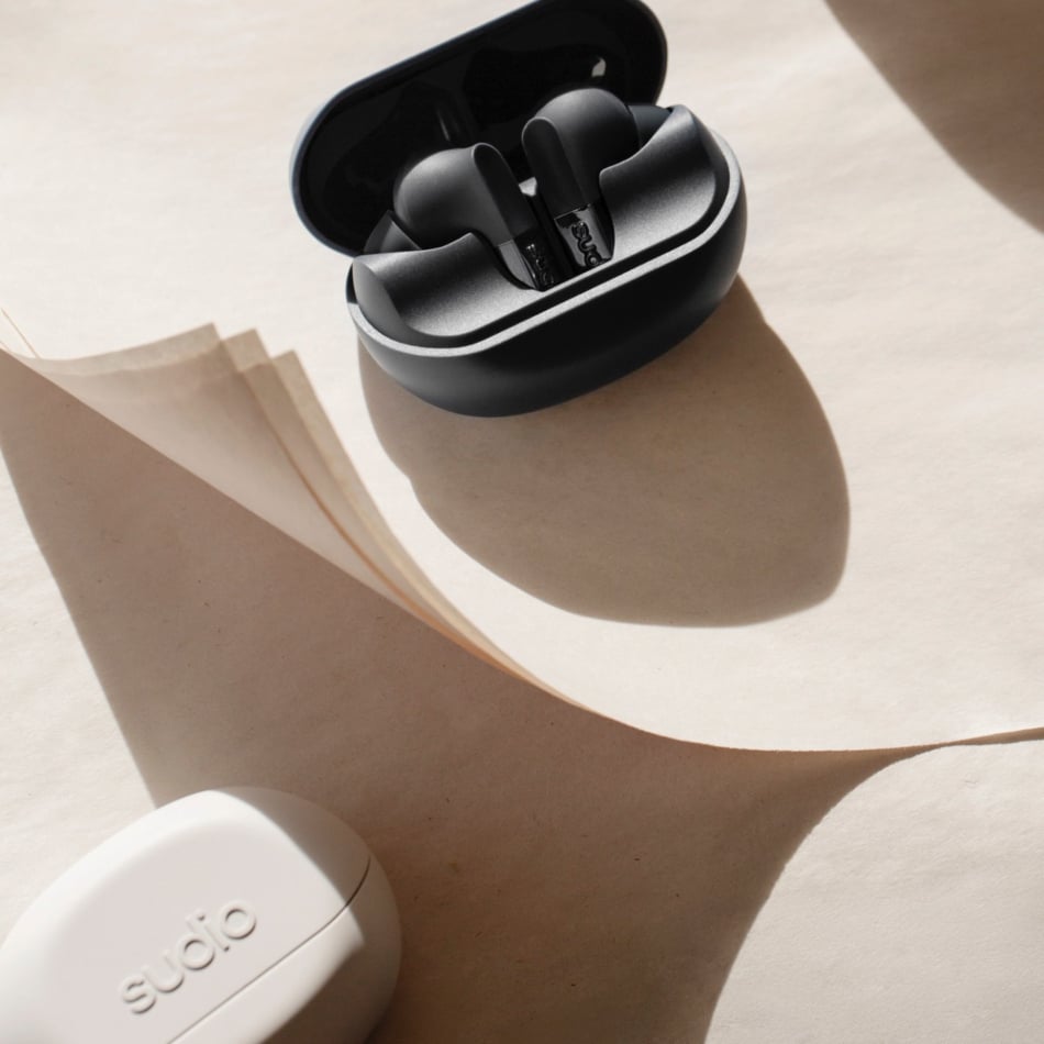 sudio n3pro ワイヤレス　イヤフォン Sudio N3 Pro ブラックチタニウム ノイキャン付き完全ワイヤレス
