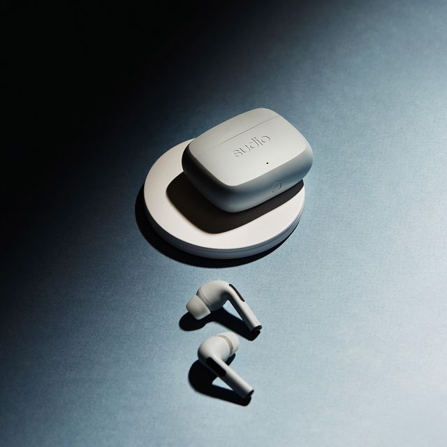 Its time to go wireless. And what better time than now? Get a free wireless charging dock with every E2 or N2 Pro earbuds on sudio.com.⁠⁠#sudio #designingsound #wirelesscharging #N2ProSteelBlue