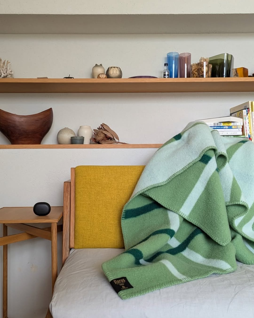 at home with the e4 pro in midnight black — hybrid ANC, 30hrs playtime, wireless charging.summer sale is live - up to 30% off at sudio.com.#sudio #shapingsound #sudioonyou #e4pro #wirelessearbuds