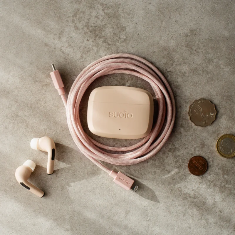 Sudio C1L Cable, 櫻花粉