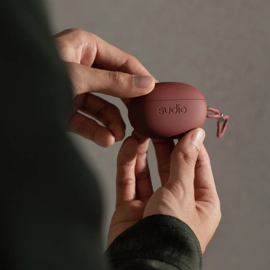 Sudio T2, Burgundy