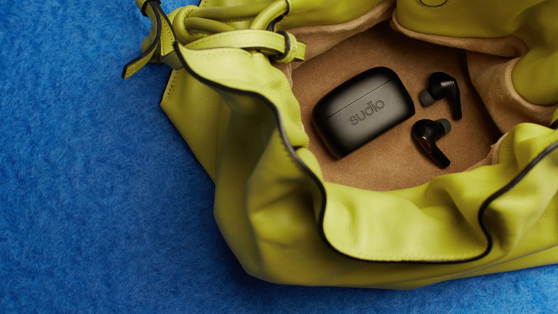 Hybrid Active Noise	Cancellation