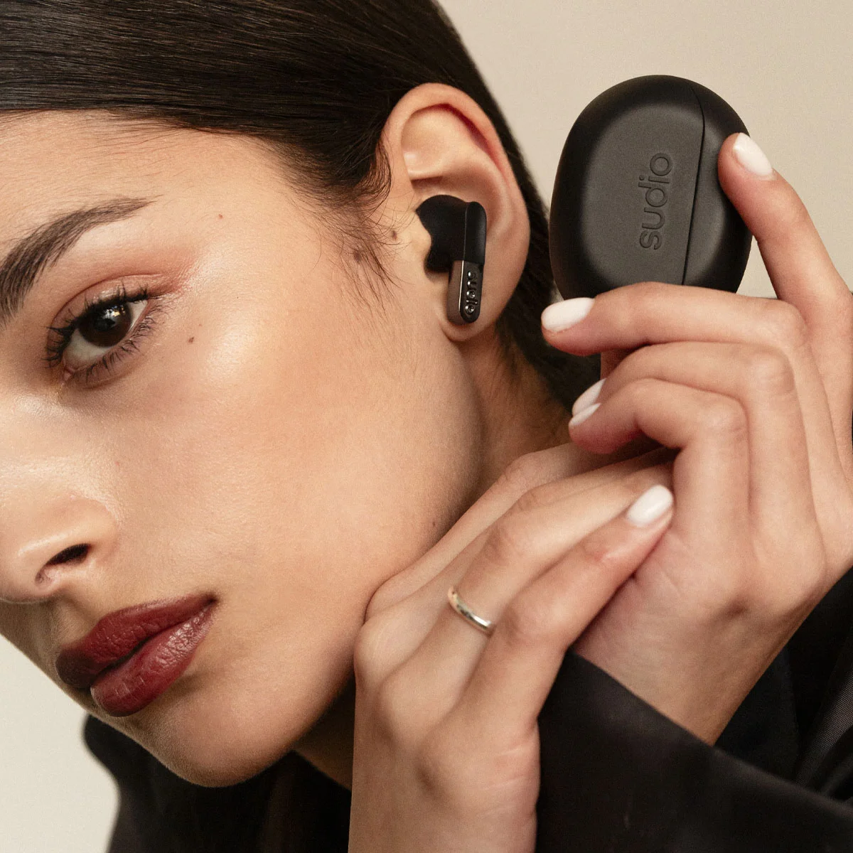 Sudio earbuds