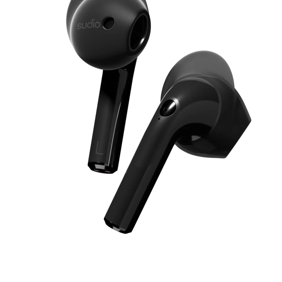 Sudio Nio, Black