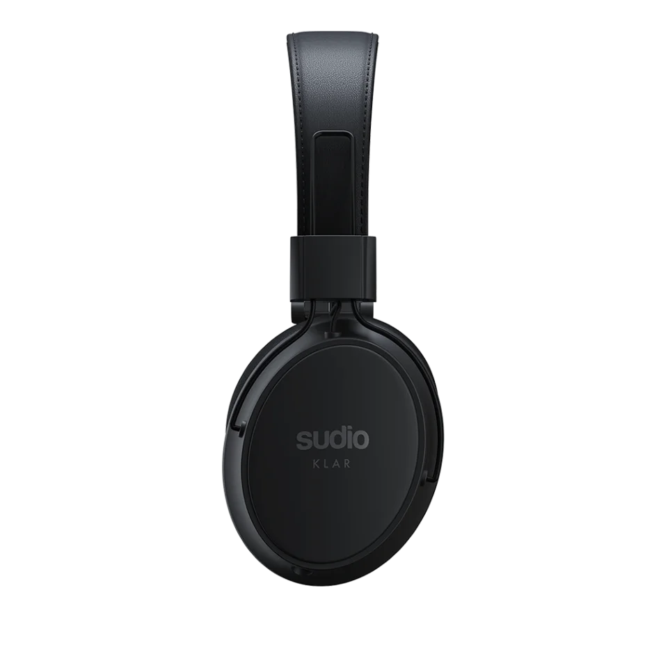 Sudio Klar, Black