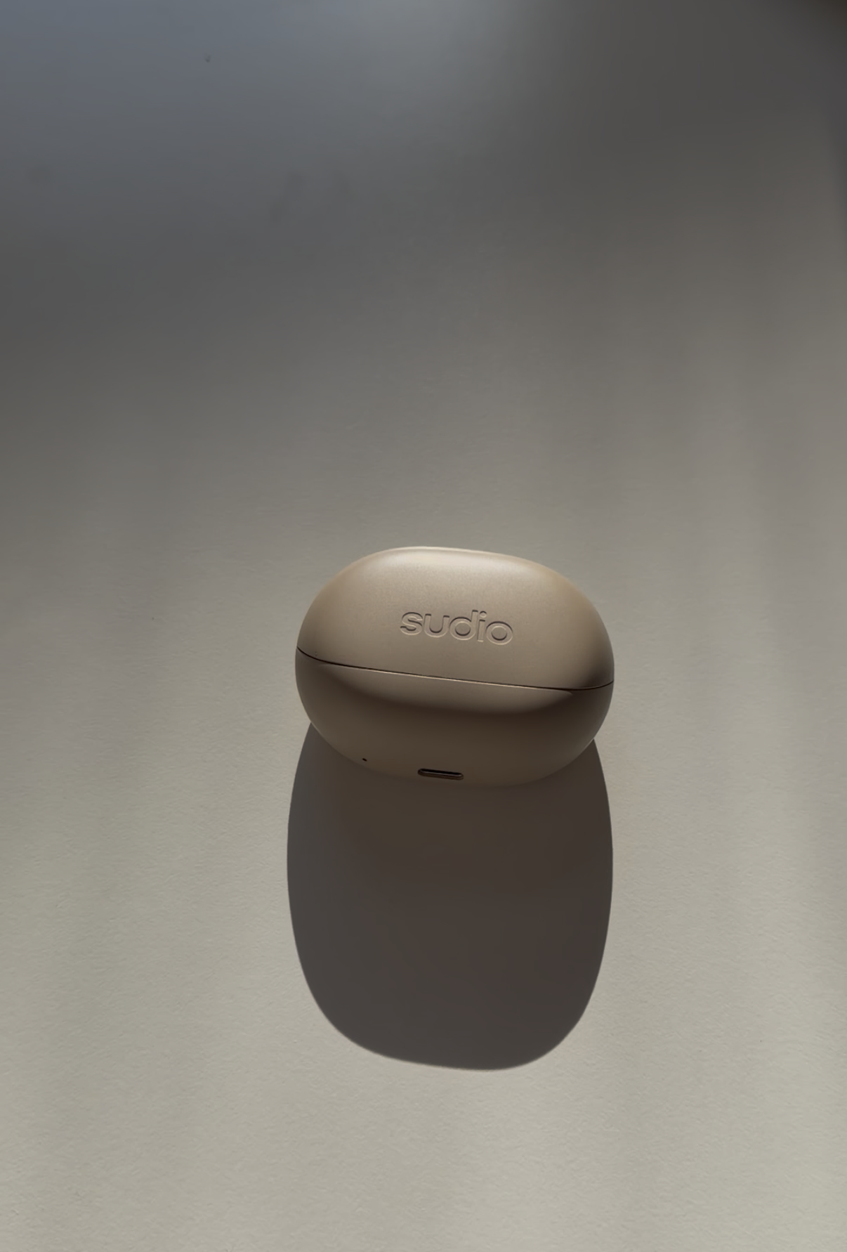 Sudio E4 Pro｜The Modern Hybrid Noise Cancelling Earbuds
