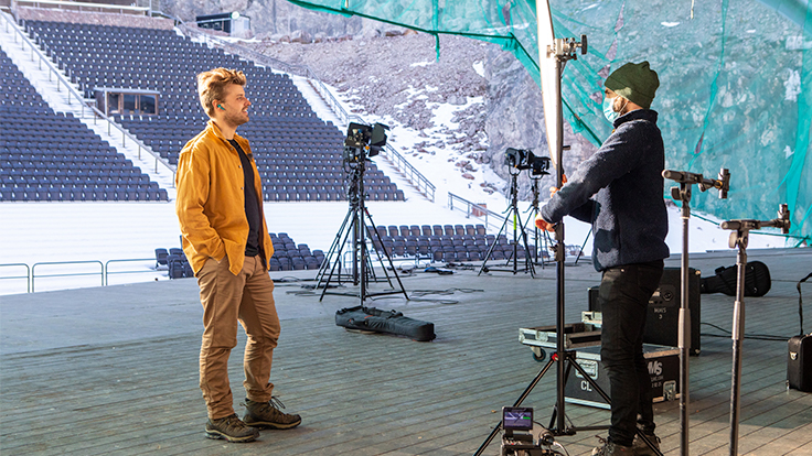 Sandro Cavazza video shooting