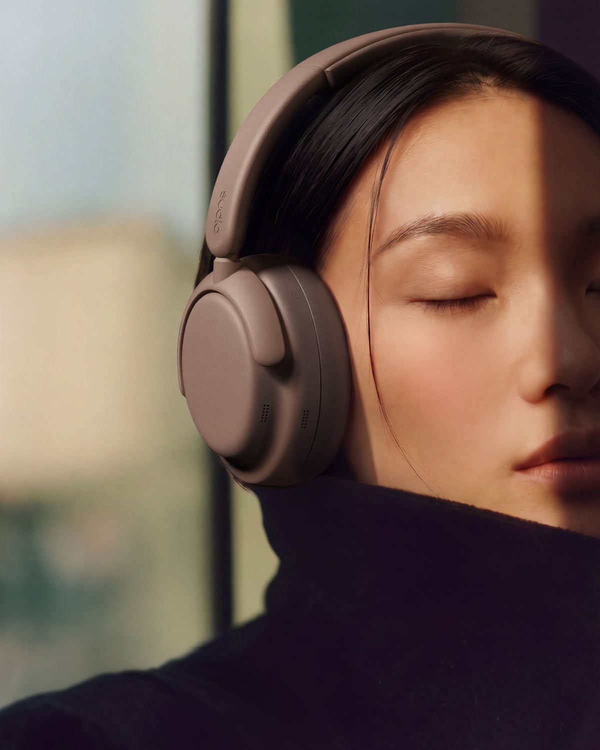 sudio soundbase headphones