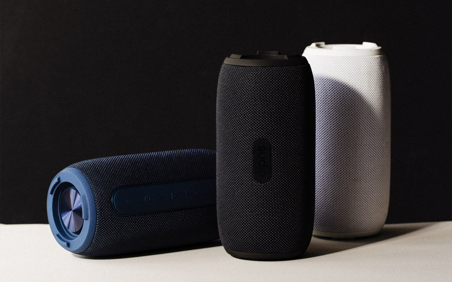 sudio ワイヤレスイヤフォン 黒 スーディオ ブラック ゴールド 美品 激安 ヨドバシ.com - Sudio スーディオ 完全ワイヤレスイヤホン A3